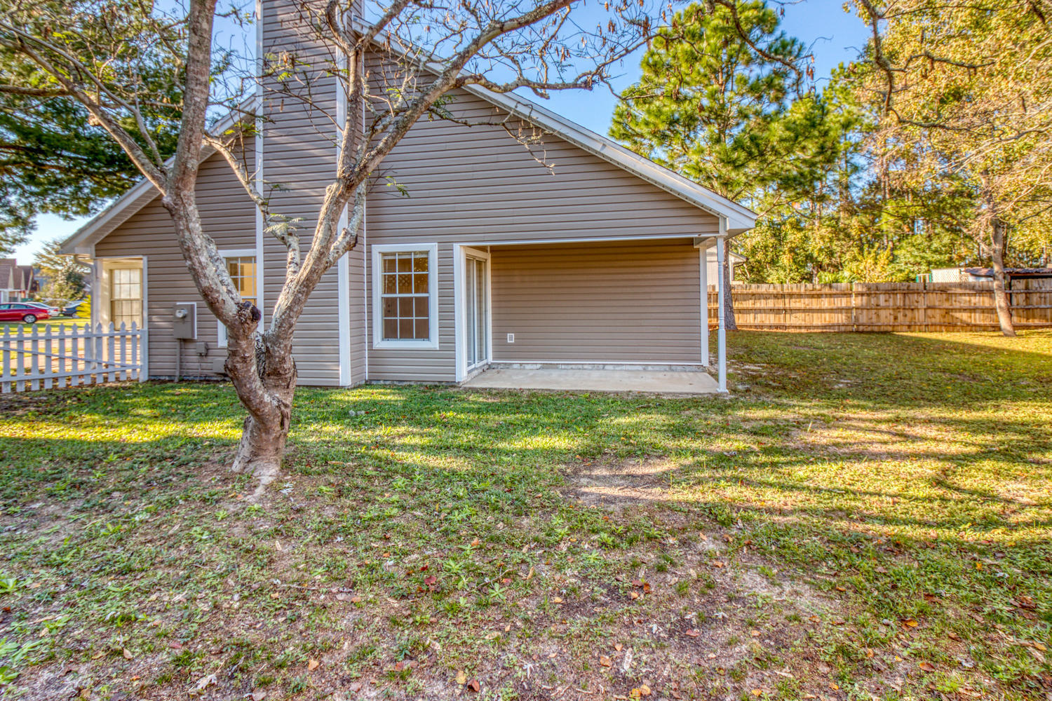 WOODLAND PARK ESTATES - Residential