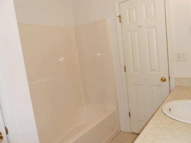 SPRING HOLLOW ESTATES - Residential