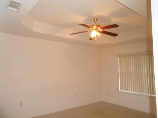 SPRING HOLLOW ESTATES - Residential