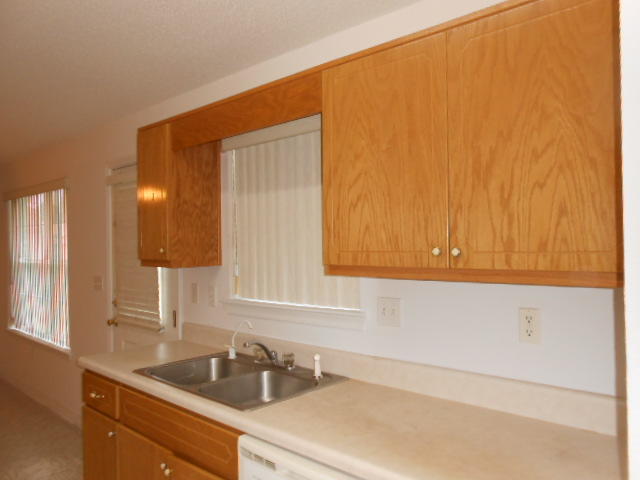 SPRING HOLLOW ESTATES - Residential