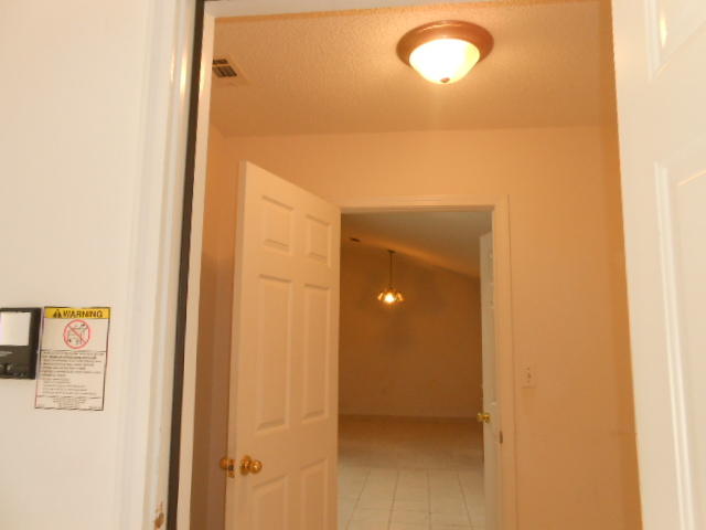 SPRING HOLLOW ESTATES - Residential