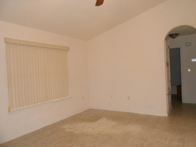 SPRING HOLLOW ESTATES - Residential