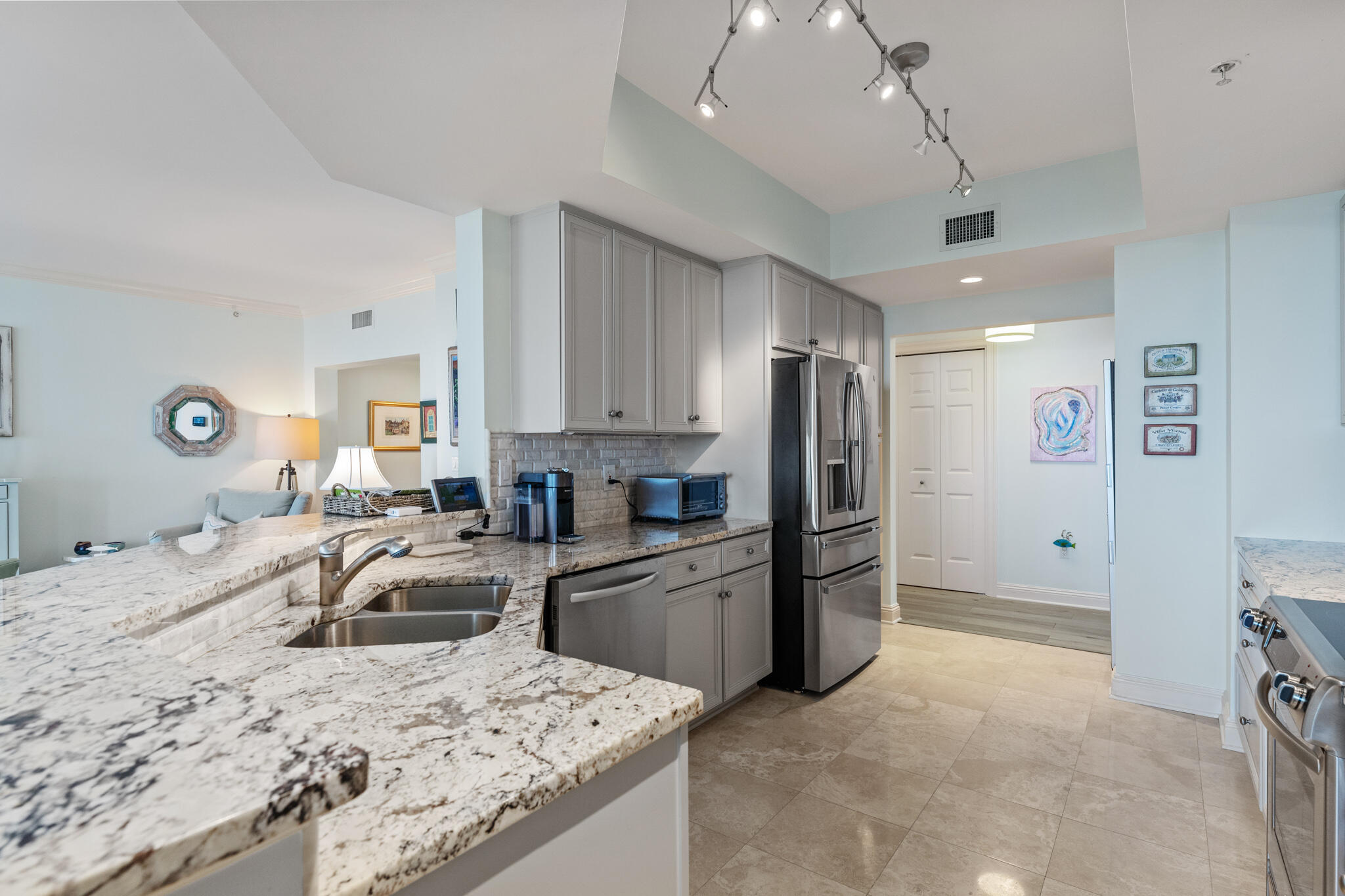 ONE BEACH CLUB DRIVE - Residential
