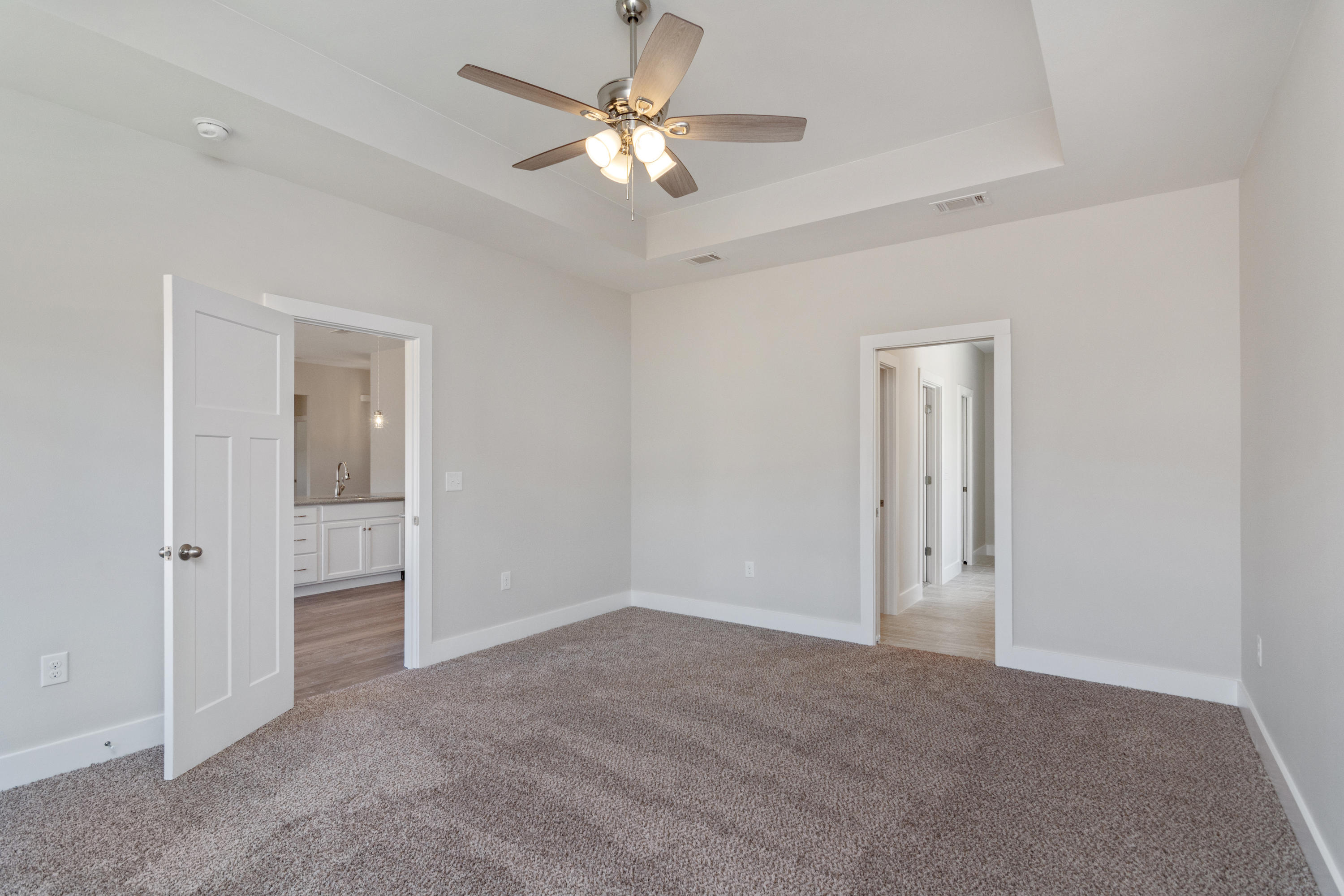 MOSSY OAKS - Residential