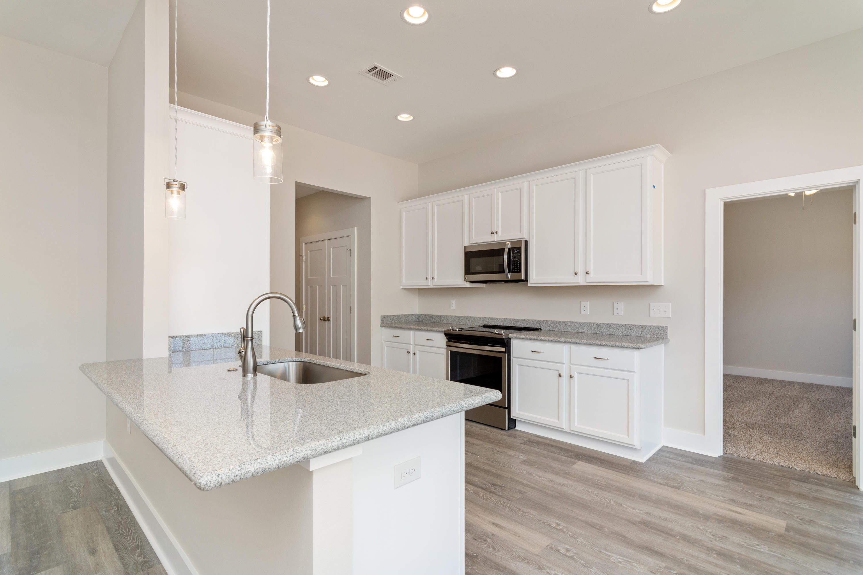 MOSSY OAKS - Residential