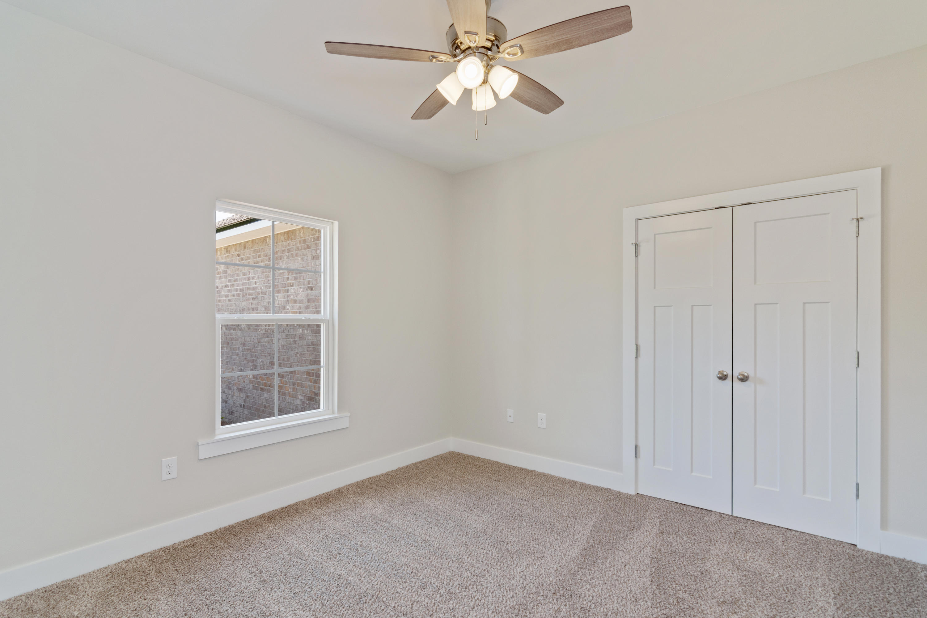 MOSSY OAKS - Residential