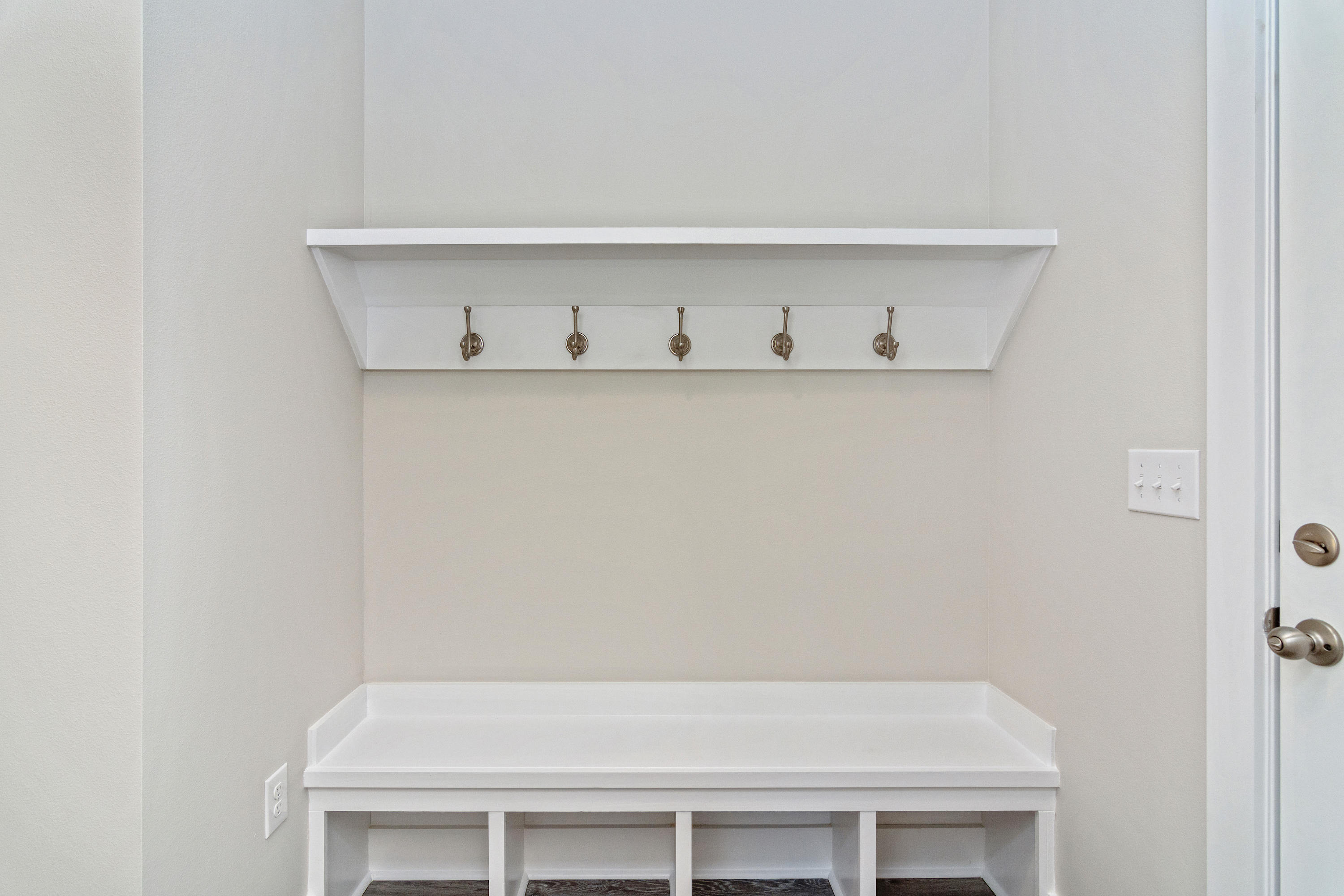 MOSSY OAKS - Residential