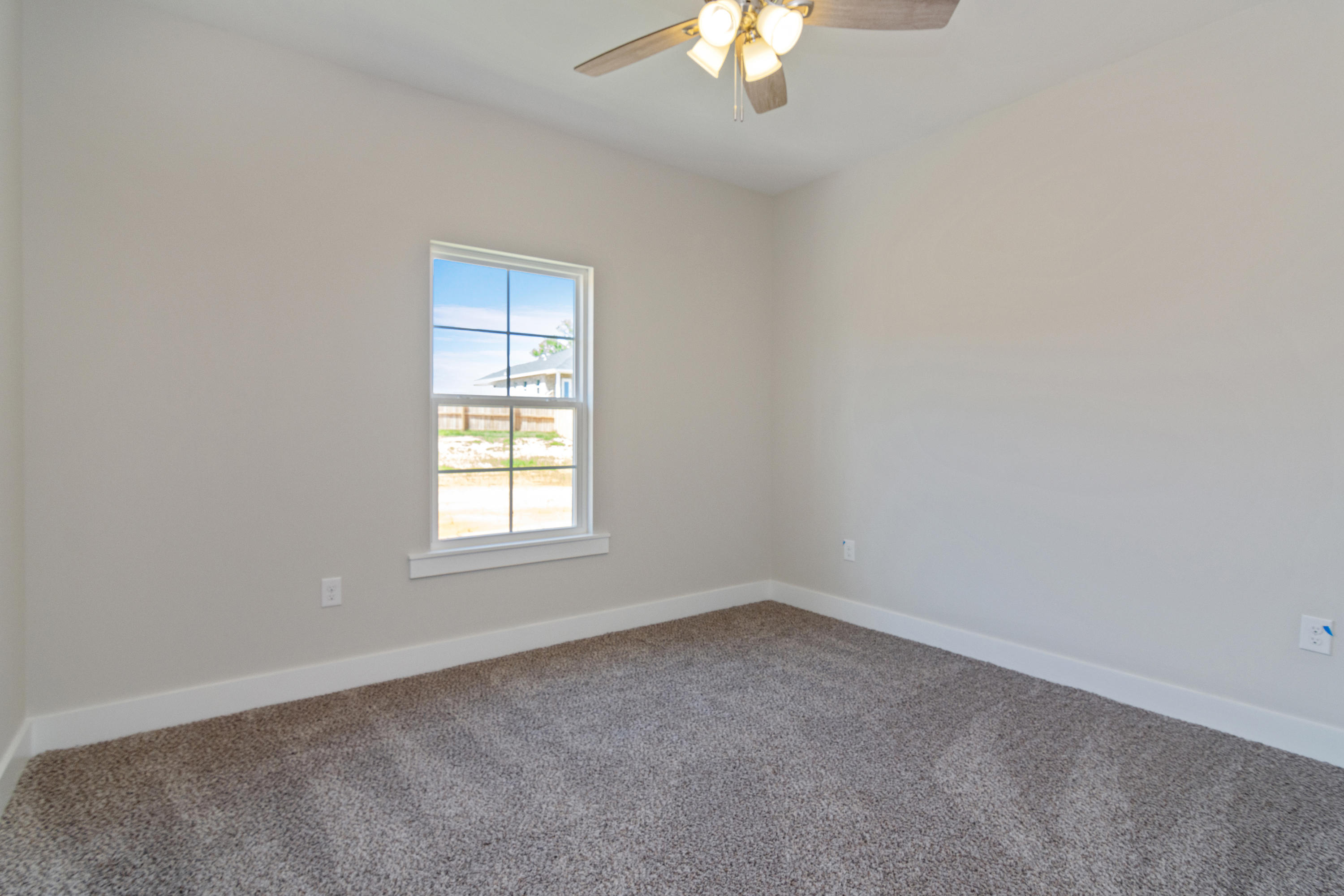 MOSSY OAKS - Residential