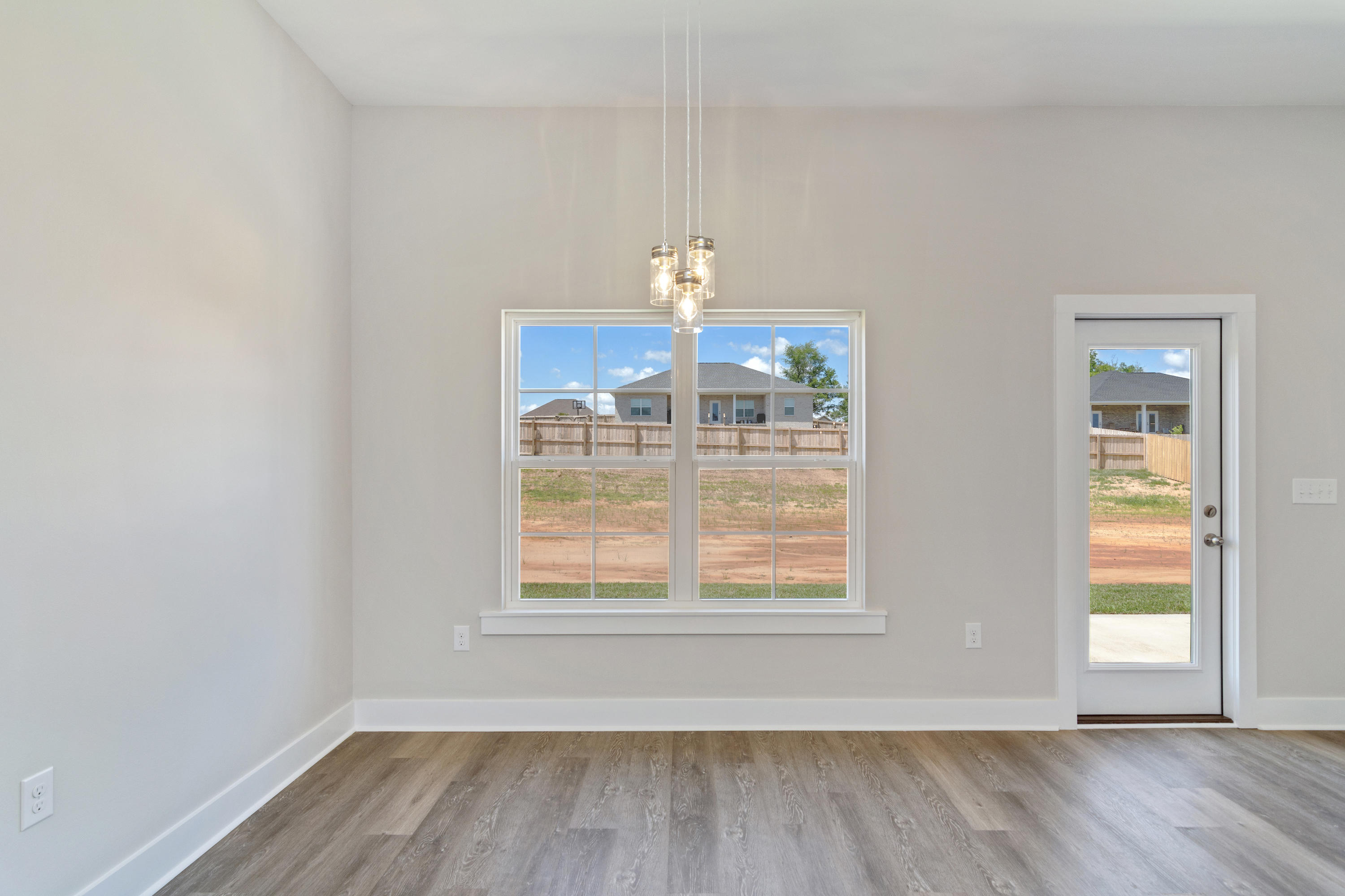 MOSSY OAKS - Residential