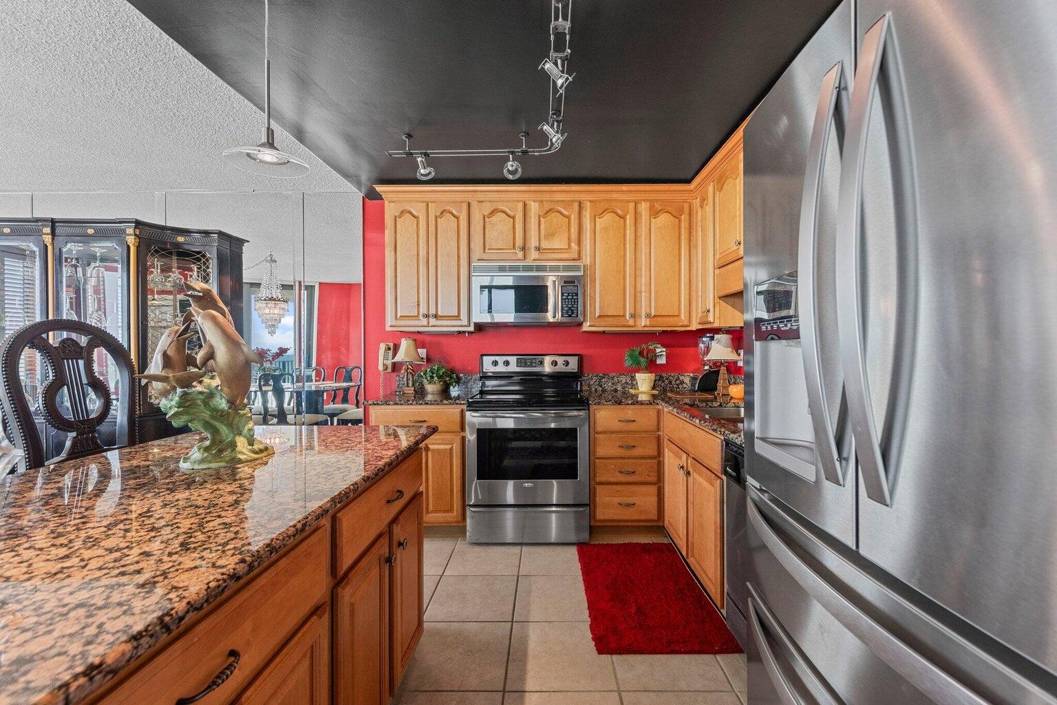 EDGEWATER BEACH CONDO PH 2 - Residential