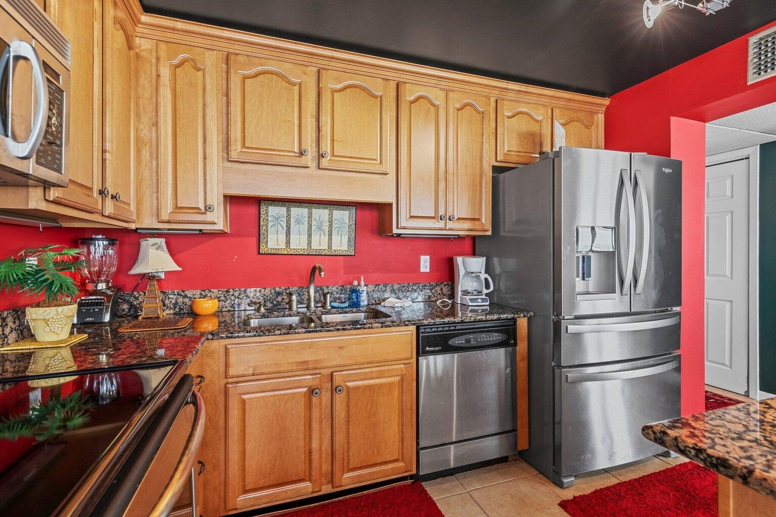 EDGEWATER BEACH CONDO PH 2 - Residential