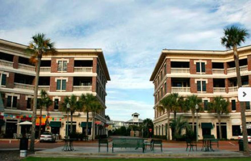 Please do not contact agent, contact owner Cindy Smith directly.