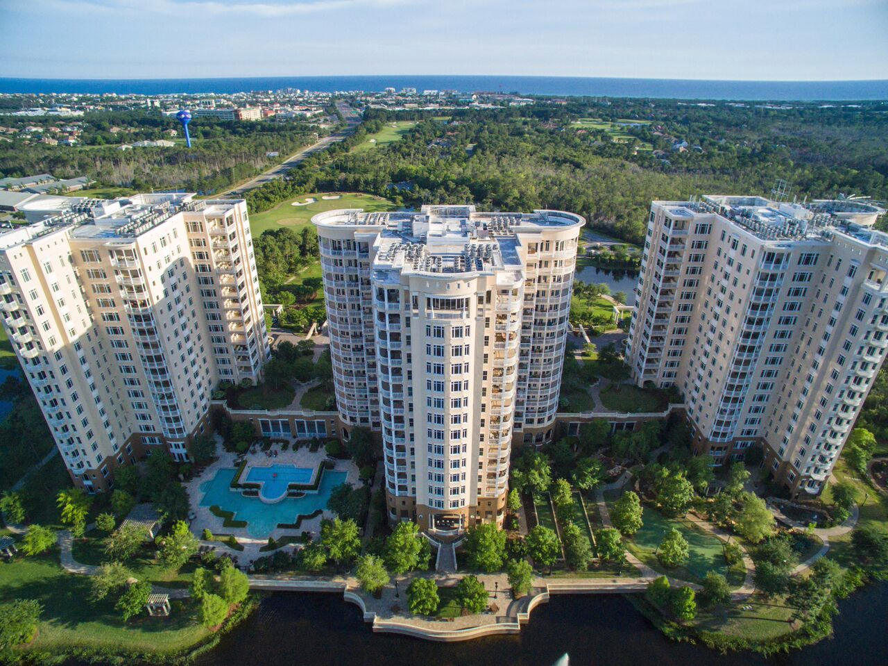 ONE WATER PLACE AT KELLY PLANTATION - Residential