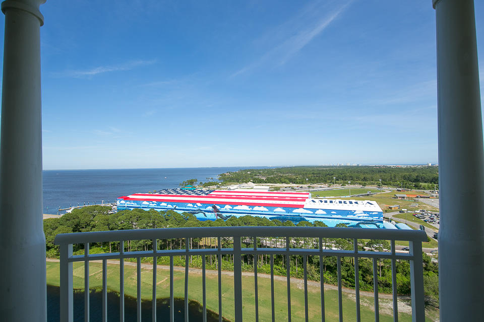 ONE WATER PLACE AT KELLY PLANTATION - Residential