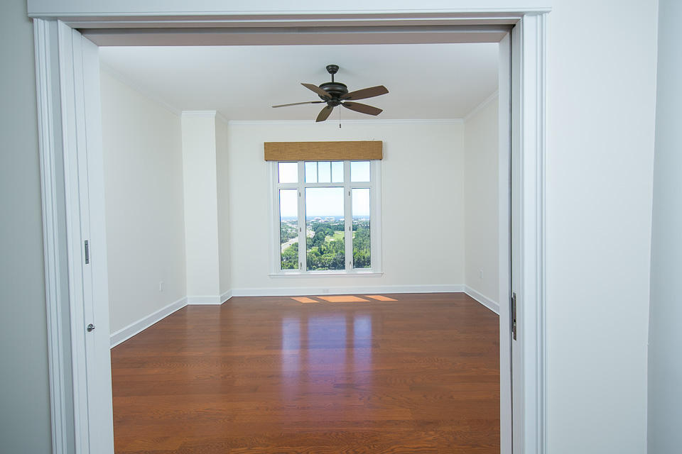 ONE WATER PLACE AT KELLY PLANTATION - Residential