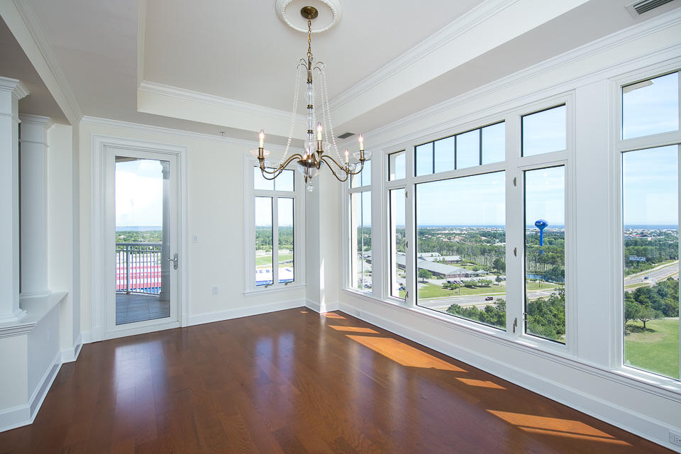 ONE WATER PLACE AT KELLY PLANTATION - Residential