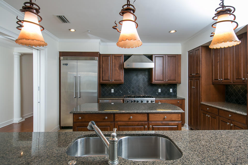 ONE WATER PLACE AT KELLY PLANTATION - Residential