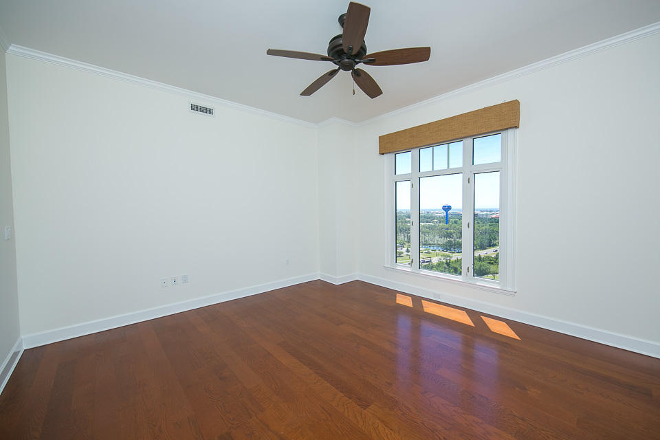 ONE WATER PLACE AT KELLY PLANTATION - Residential