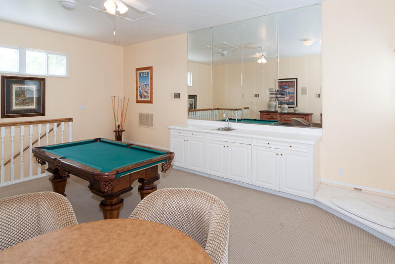 VILLAGE OF WHITE CLIFFS THE - Residential