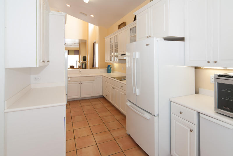 VILLAGE OF WHITE CLIFFS THE - Residential