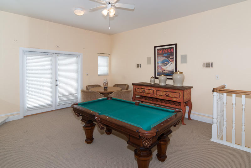 VILLAGE OF WHITE CLIFFS THE - Residential