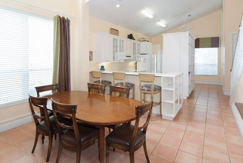 VILLAGE OF WHITE CLIFFS THE - Residential