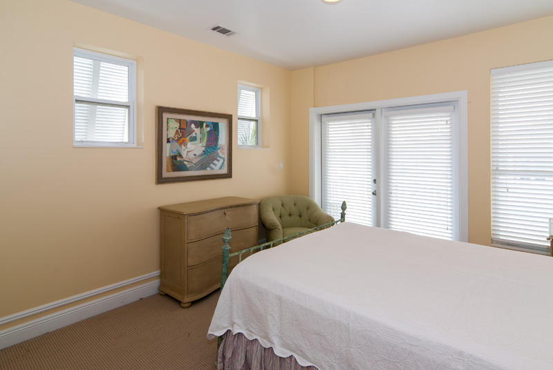 VILLAGE OF WHITE CLIFFS THE - Residential