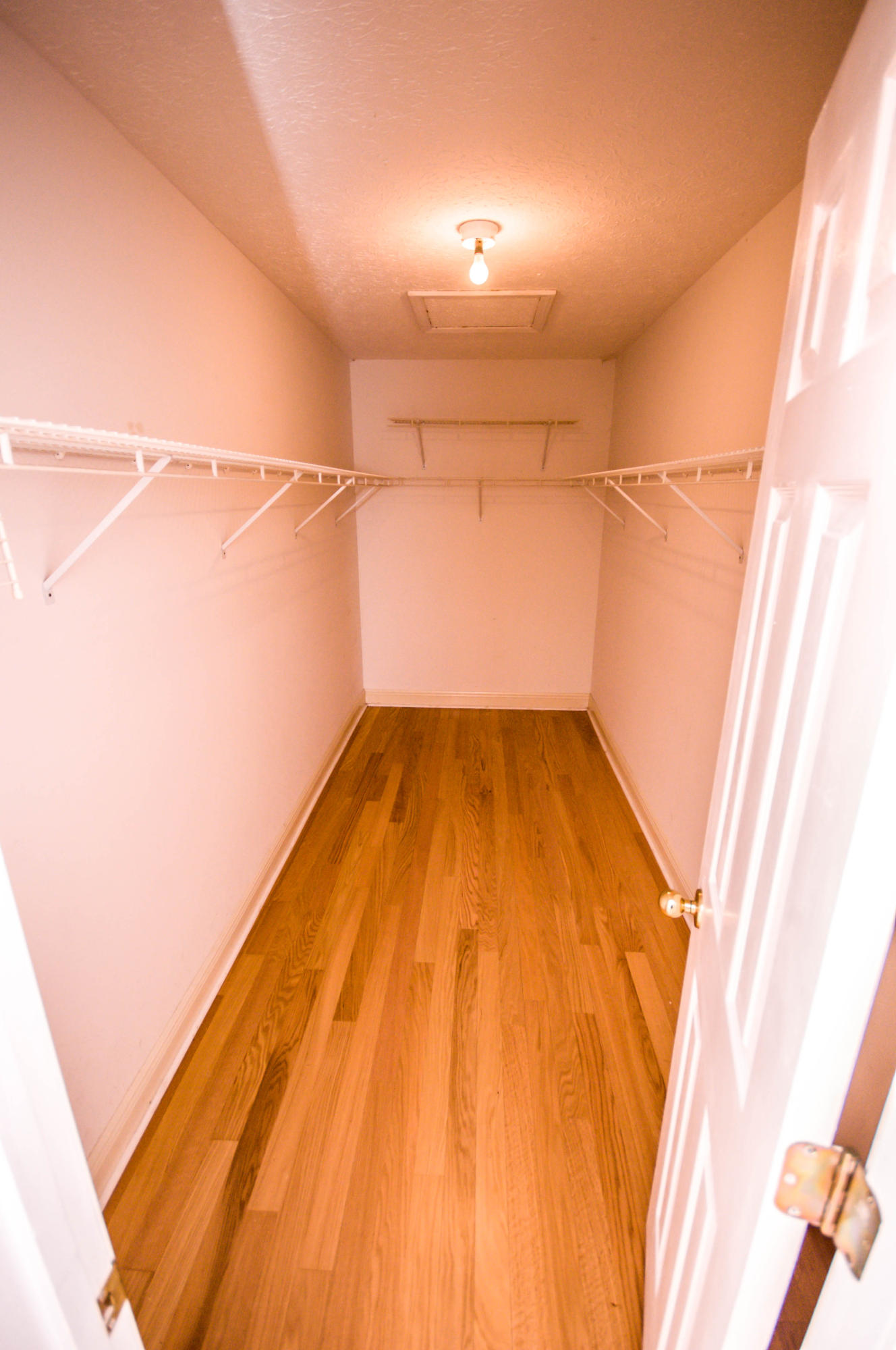 NORTH LAGOON OAKS 8TH ADDN - Residential