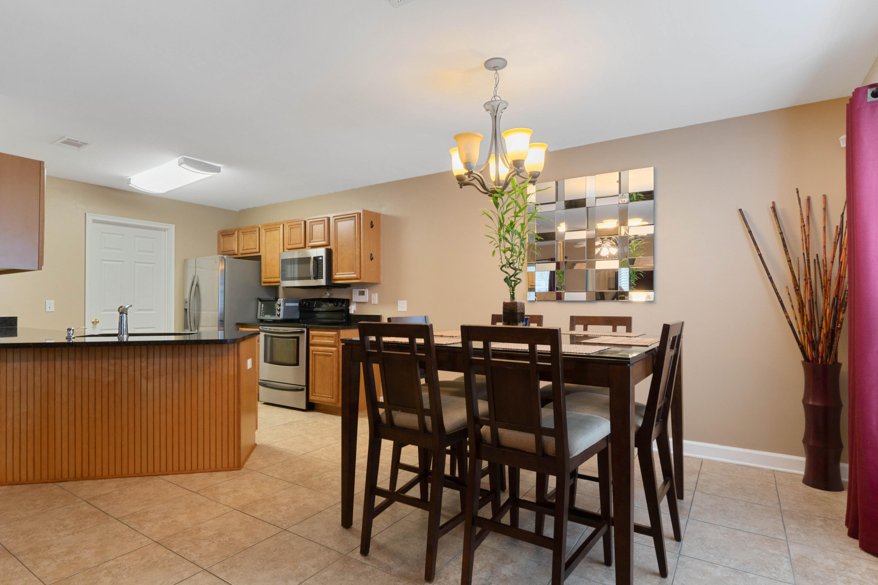 SUMMERWOOD - Residential