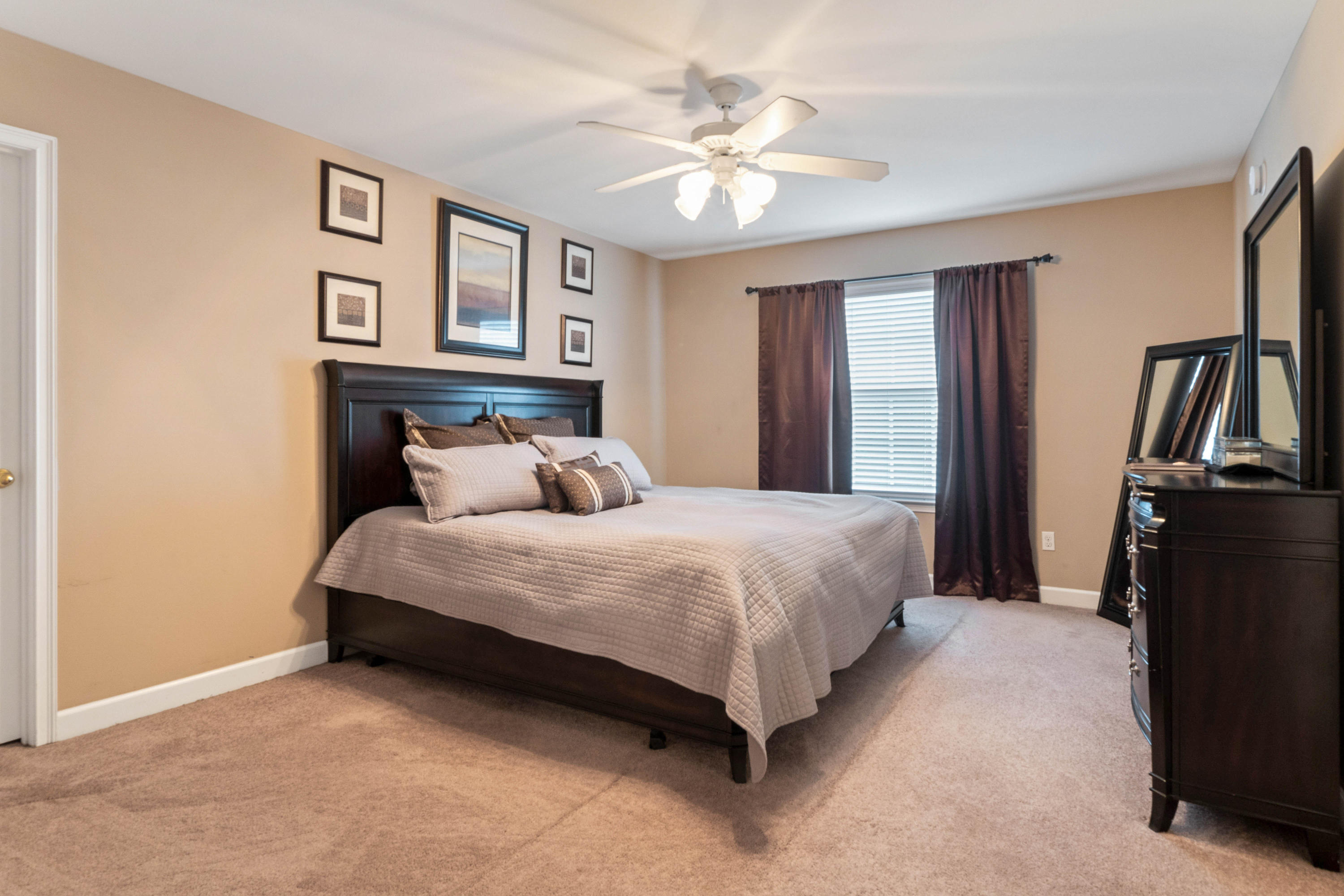 SUMMERWOOD - Residential