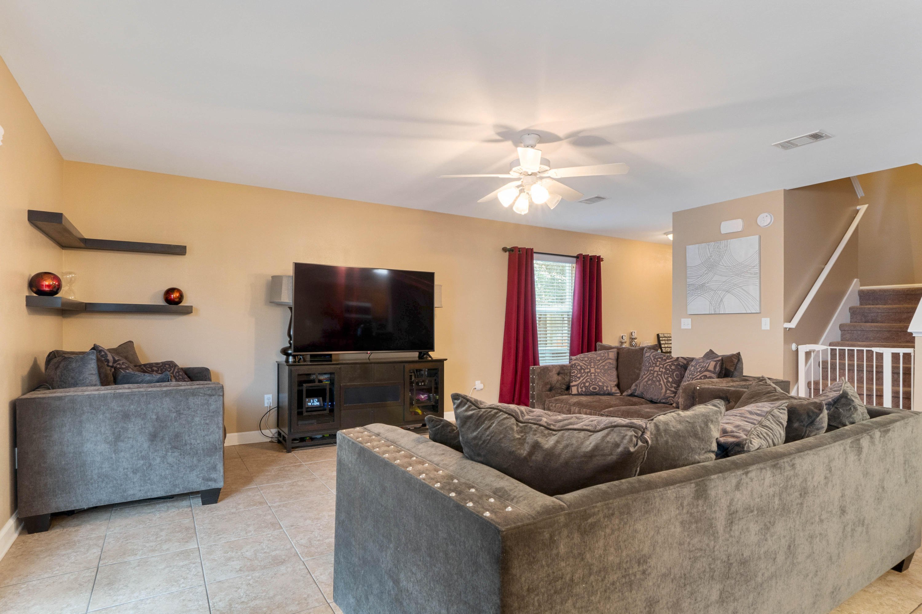 SUMMERWOOD - Residential