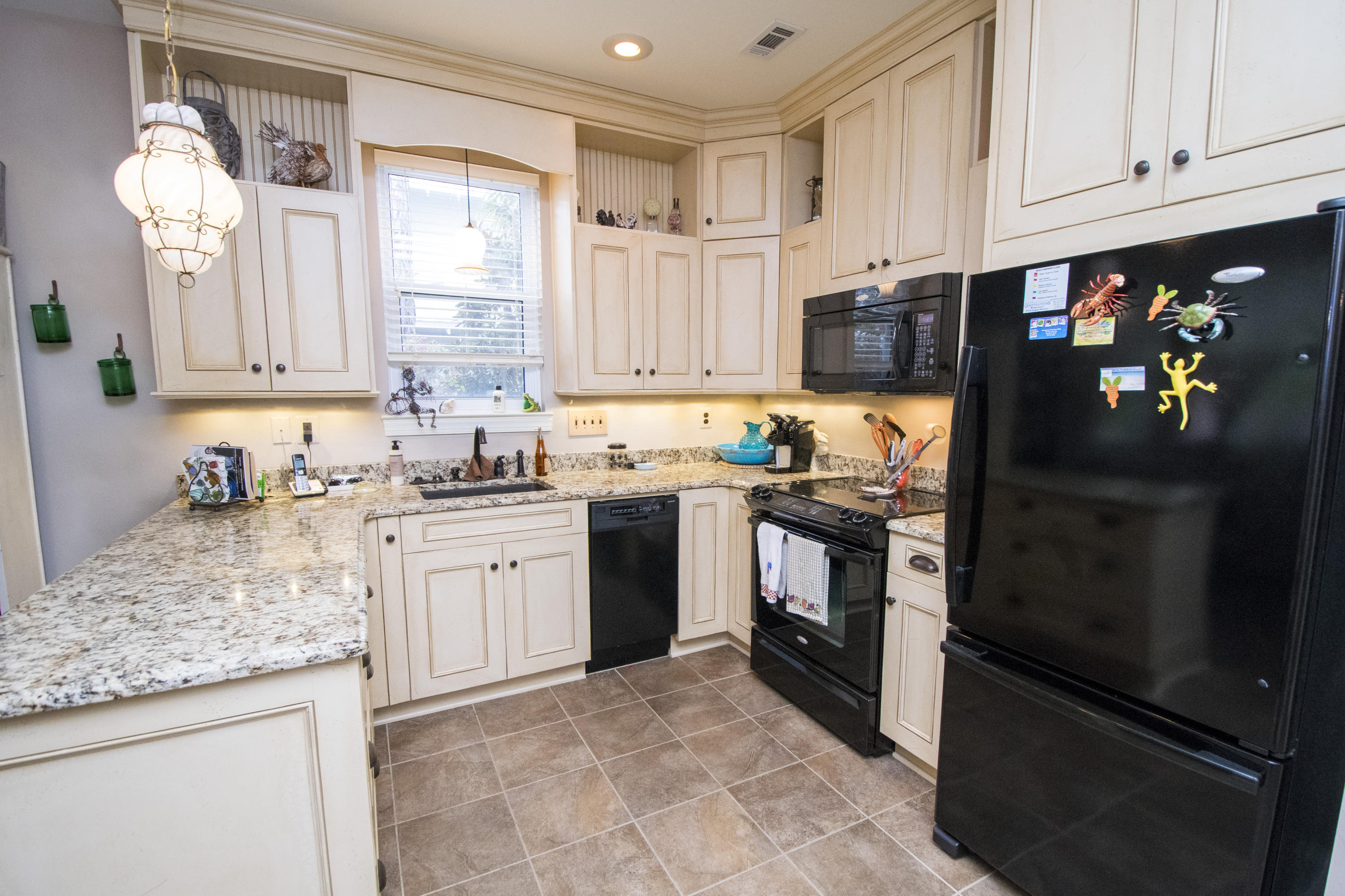 GROVE BY THE SEA - Residential