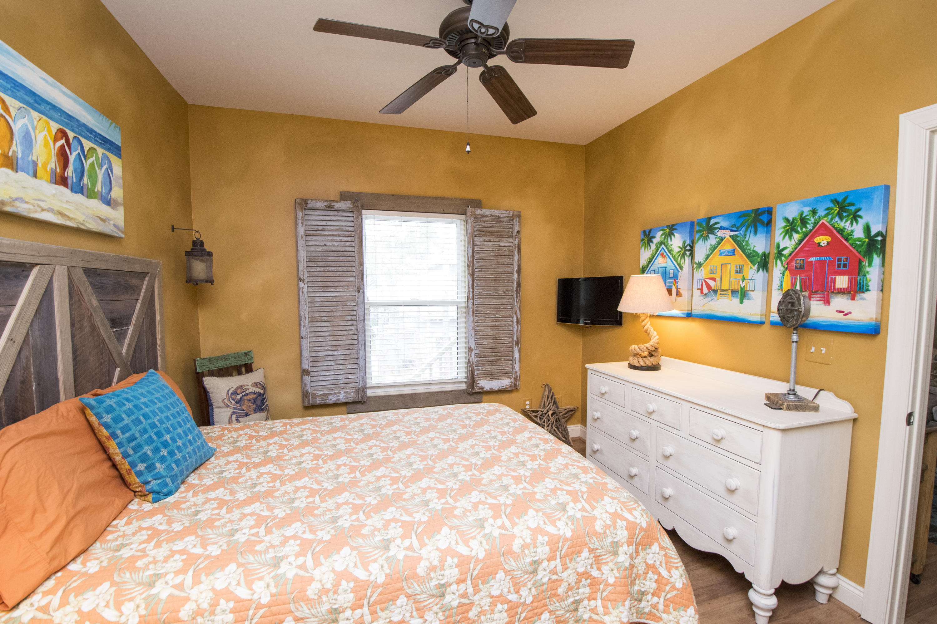 GROVE BY THE SEA - Residential