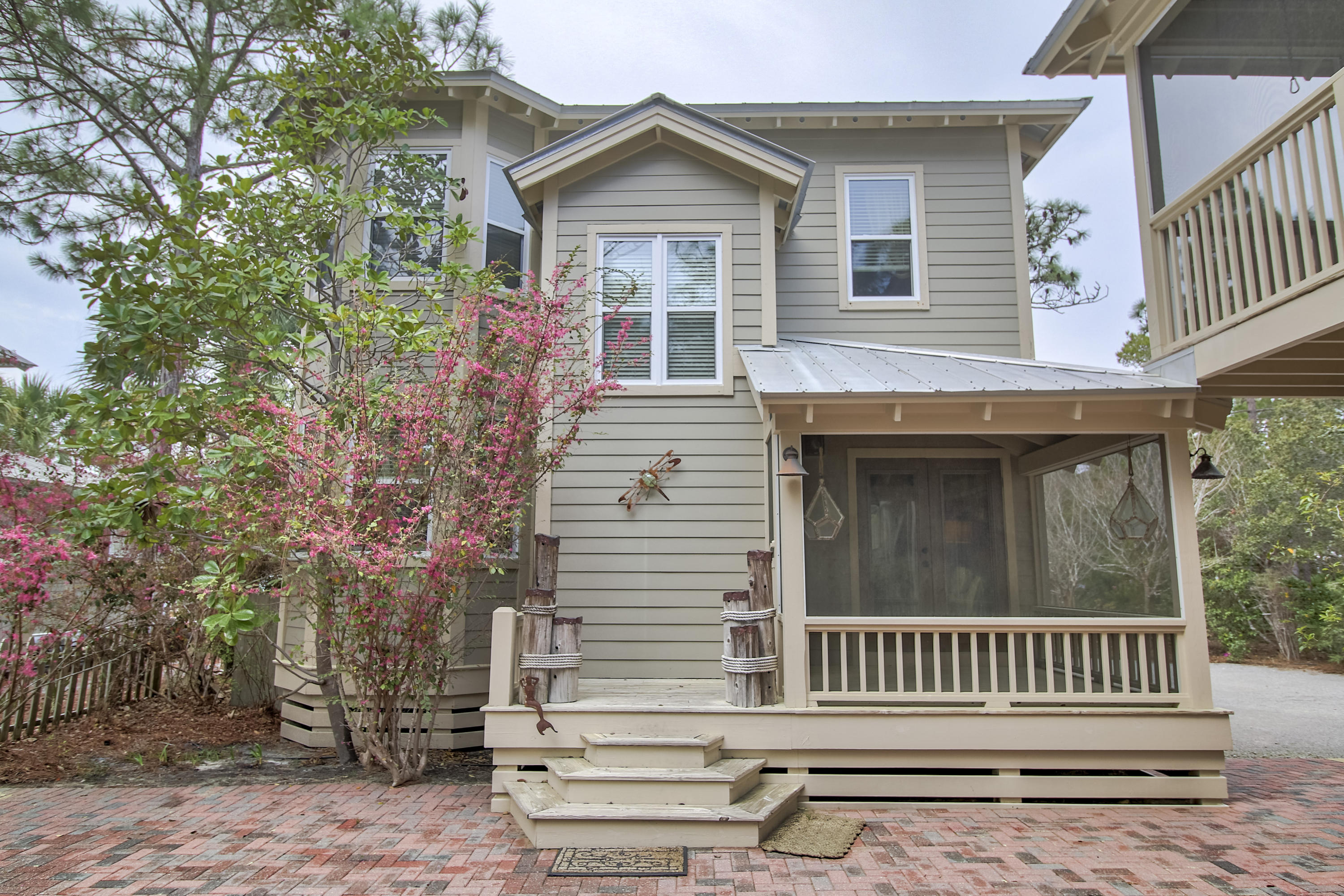 GROVE BY THE SEA - Residential