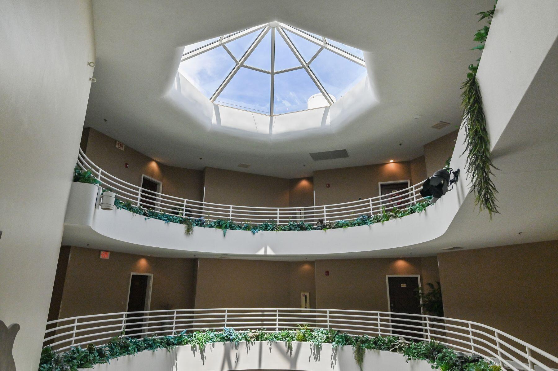 EAST PASS TOWERS CONDO PH 2 - Residential