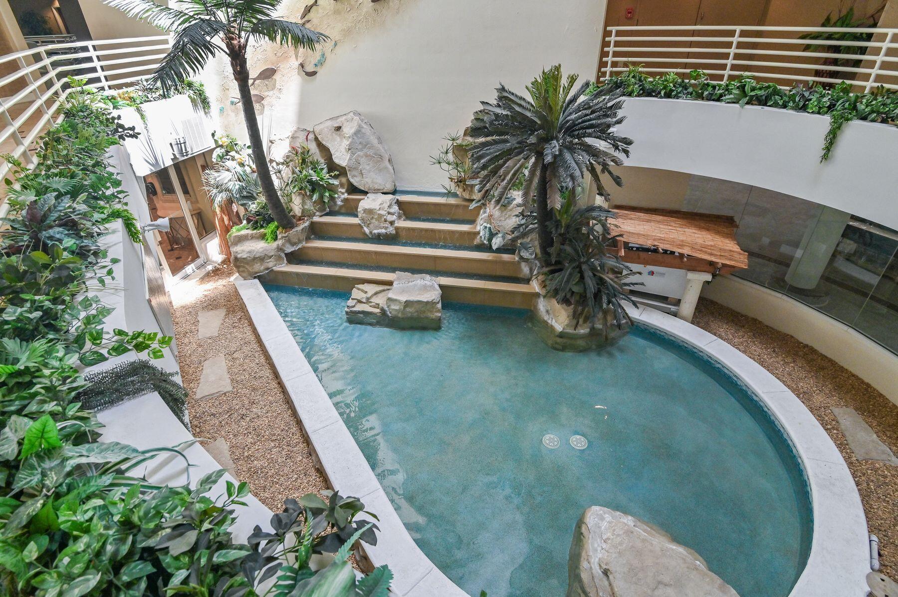EAST PASS TOWERS CONDO PH 2 - Residential