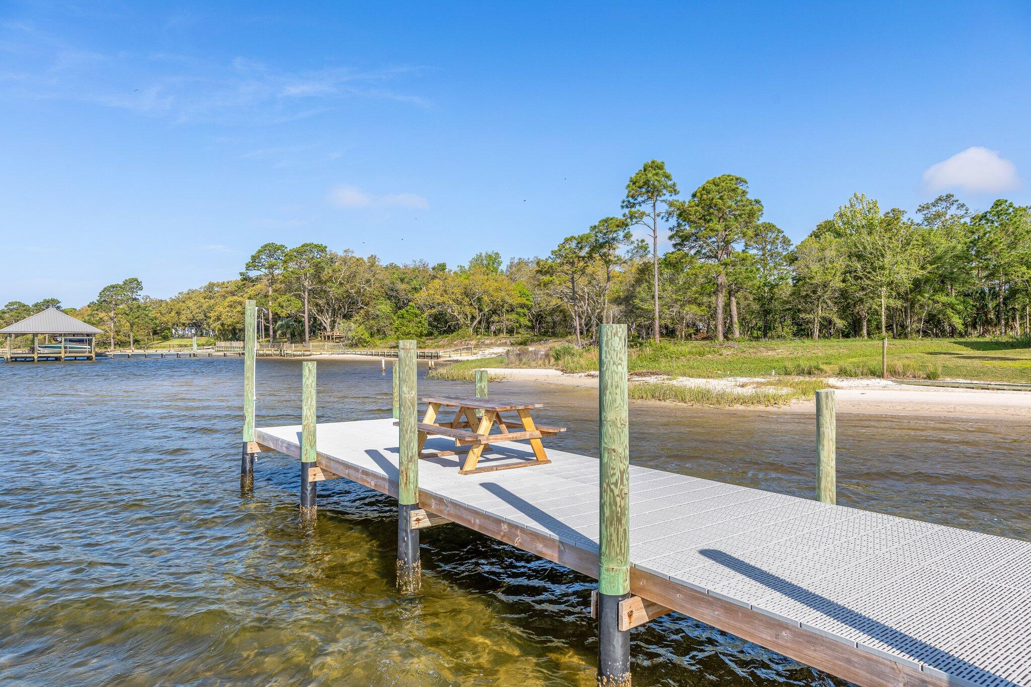 LA MAR WEST T/H PH 2 - Residential