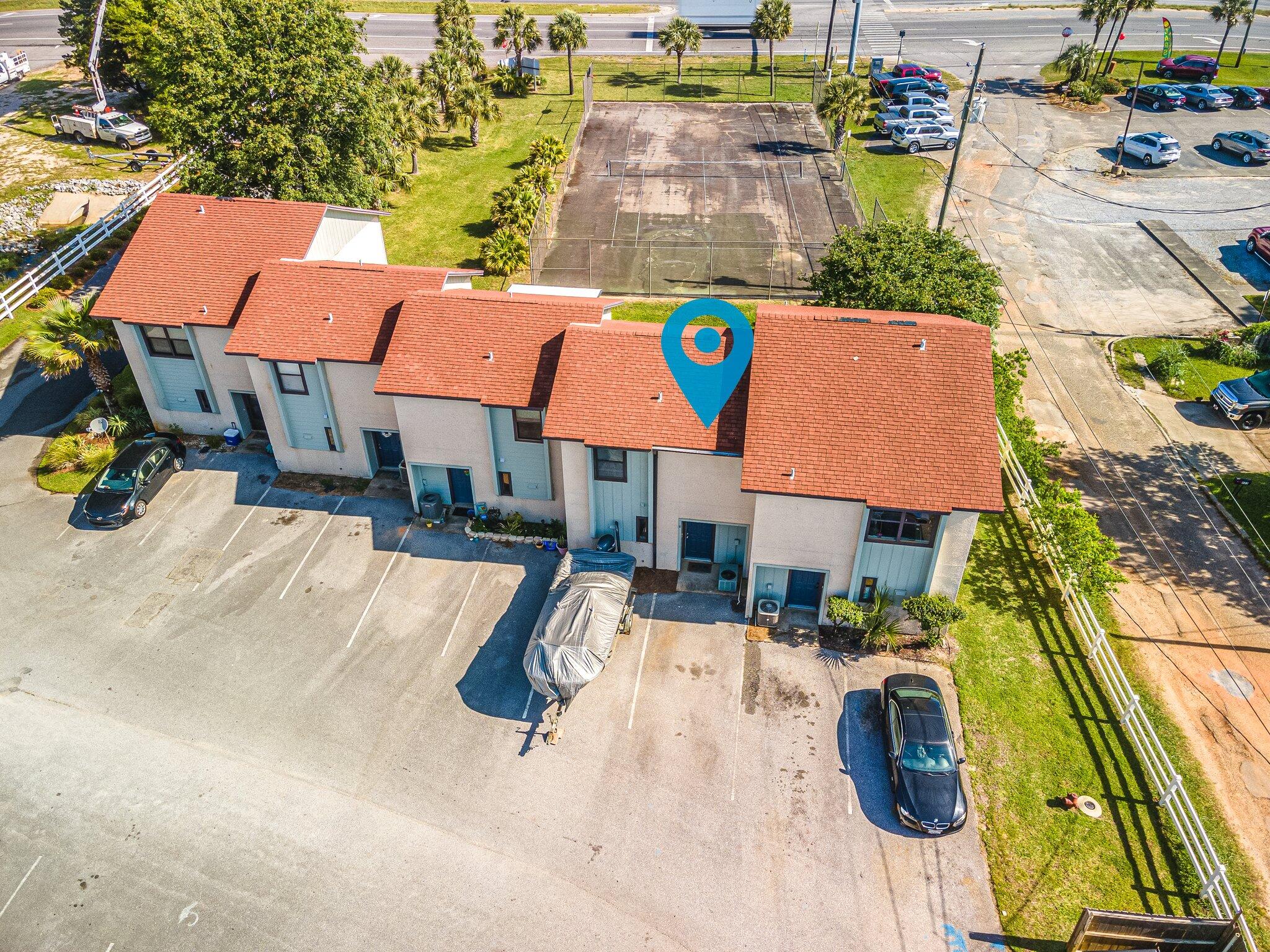 LA MAR WEST T/H PH 2 - Residential