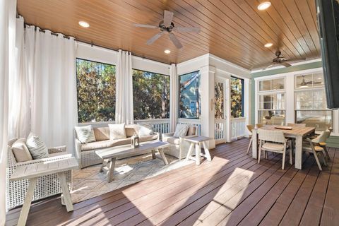 A home in Santa Rosa Beach