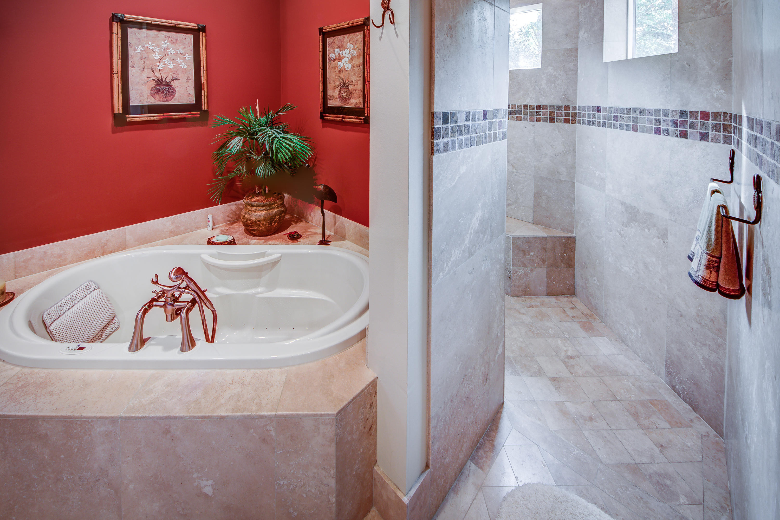 BAYTOWNE AVENUE - Residential