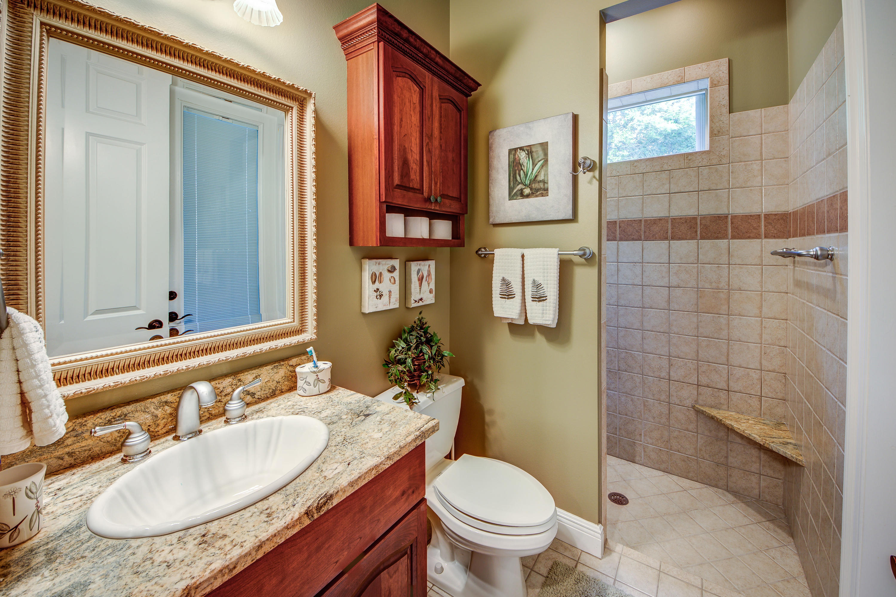 BAYTOWNE AVENUE - Residential