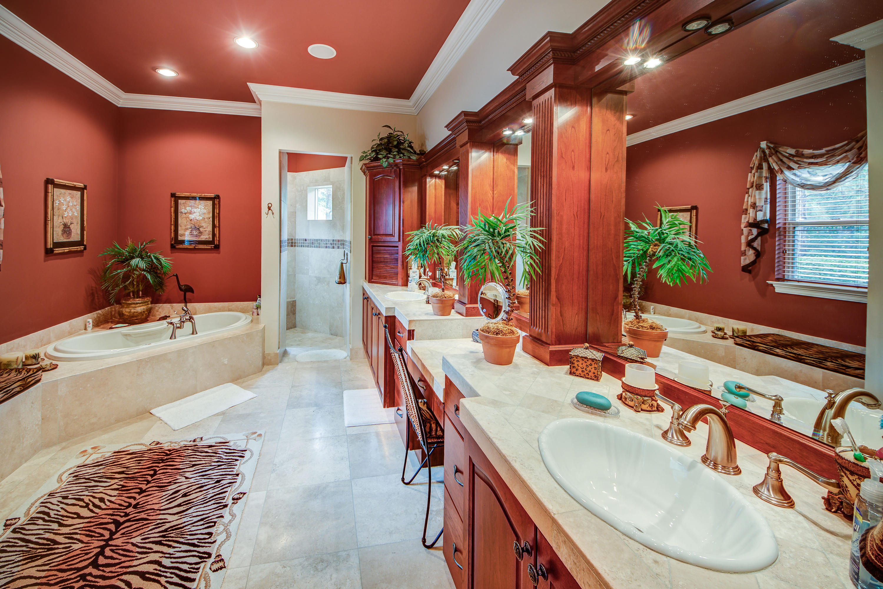 BAYTOWNE AVENUE - Residential