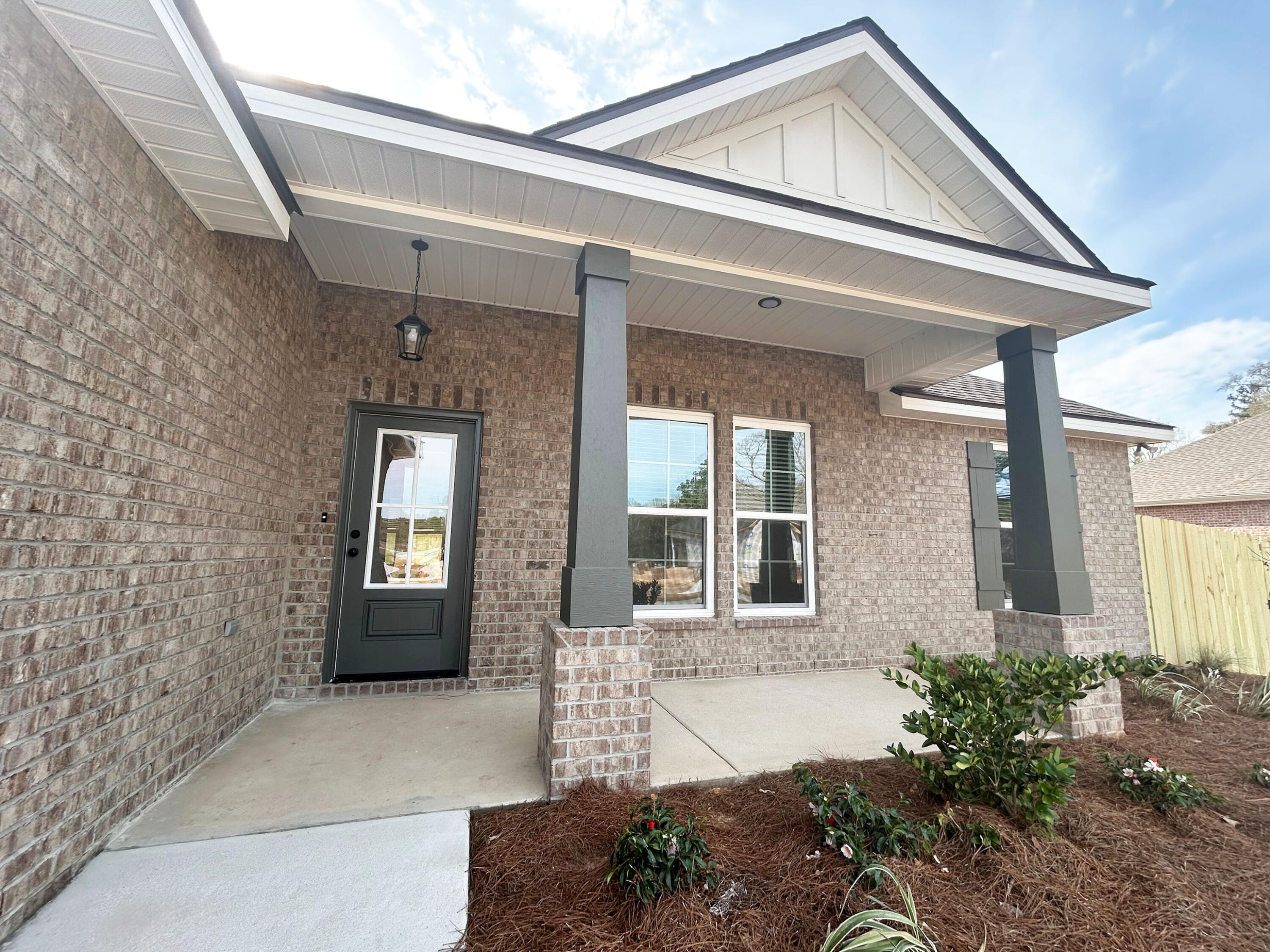 HOUSTON PLACE - Residential