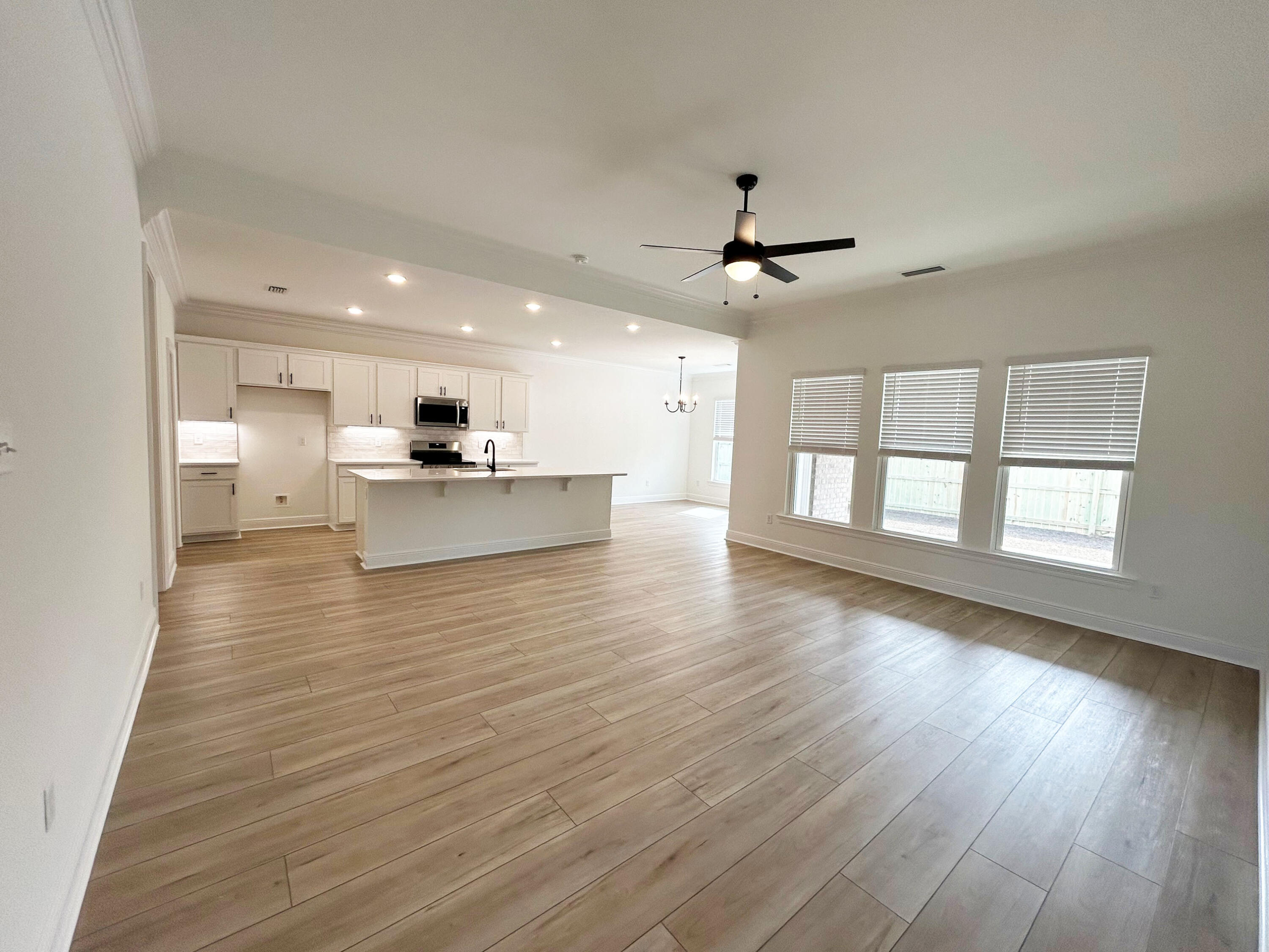 HOUSTON PLACE - Residential