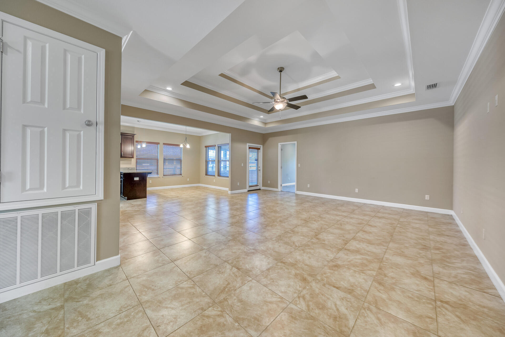 WYNNEHAVEN BEACH ESTATES - Residential