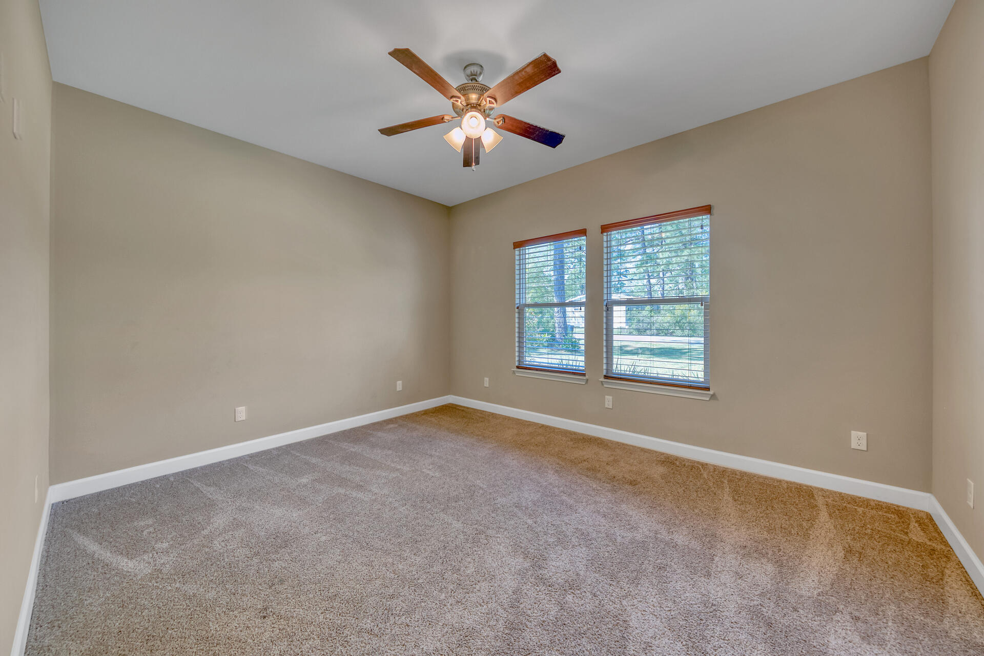 WYNNEHAVEN BEACH ESTATES - Residential