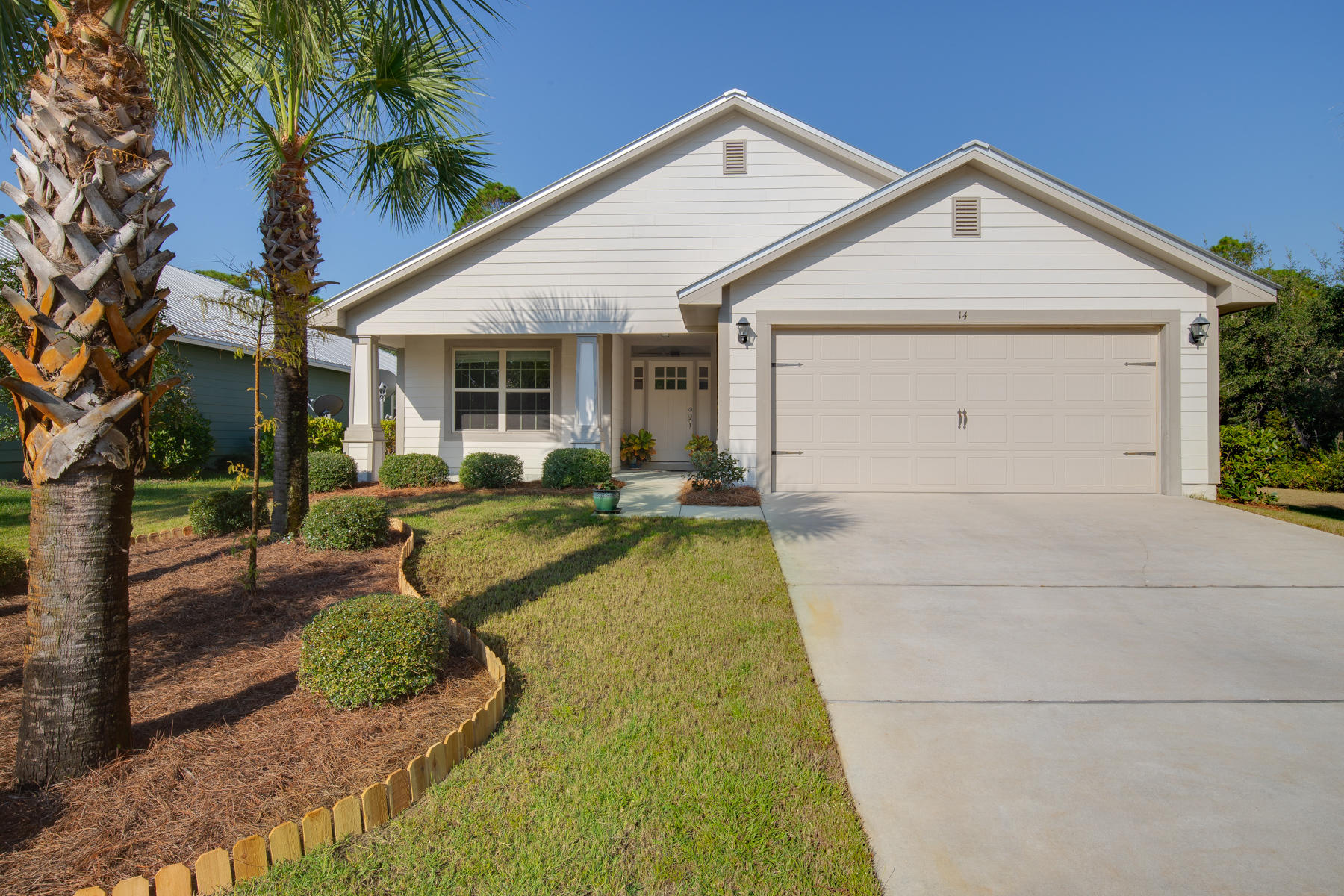 EAGLE BAY - Residential