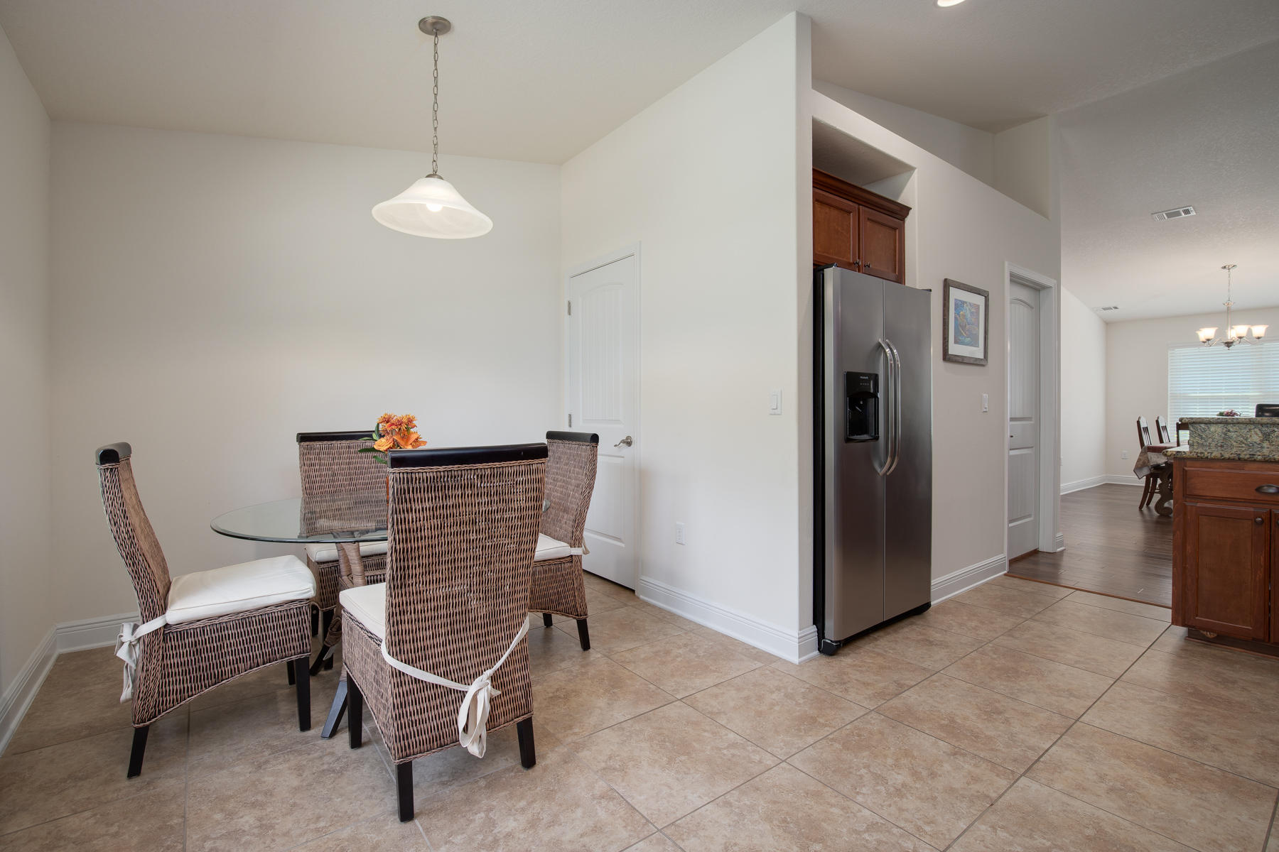 EAGLE BAY - Residential