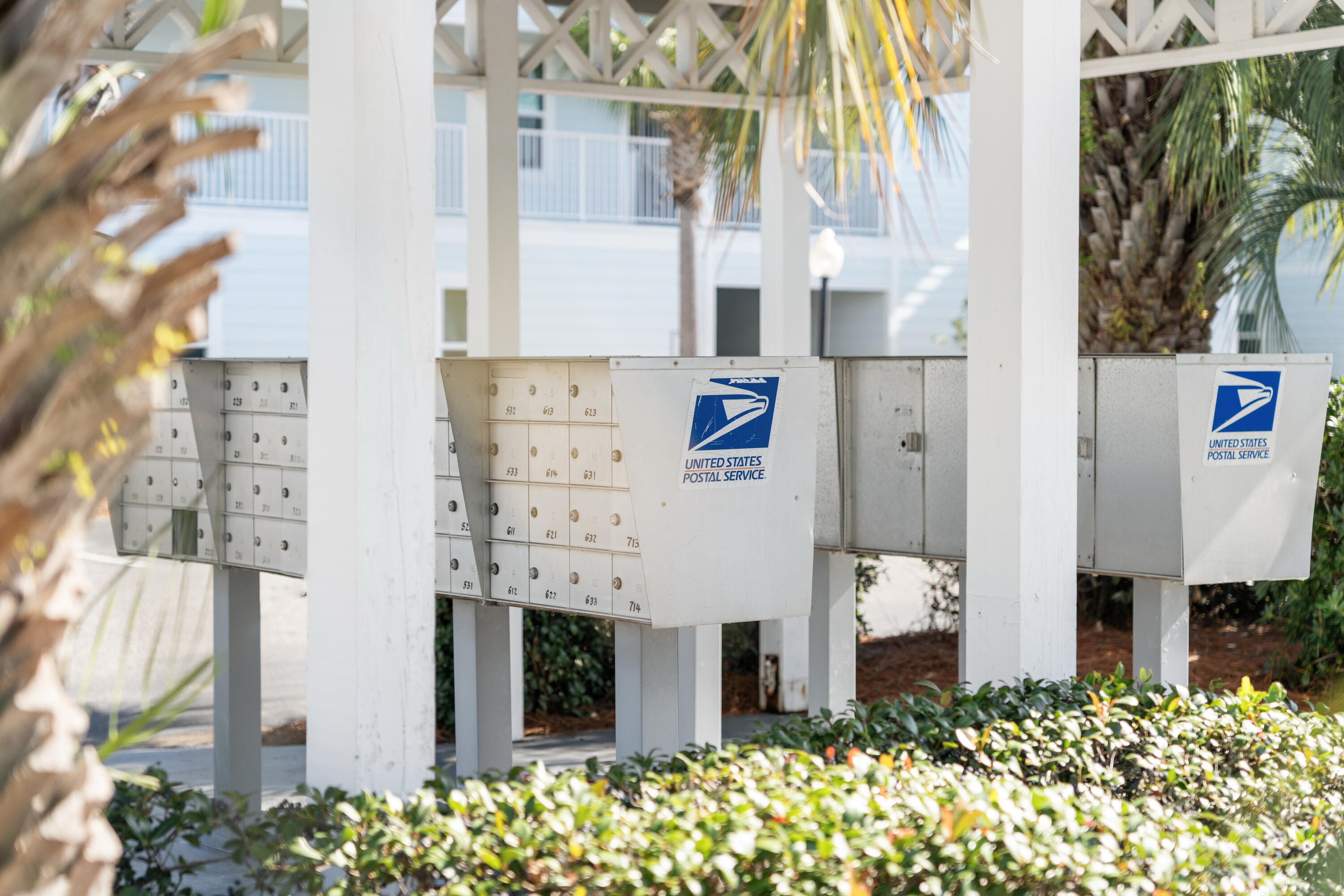 BEACHSIDE VILLAS CONDO - Residential