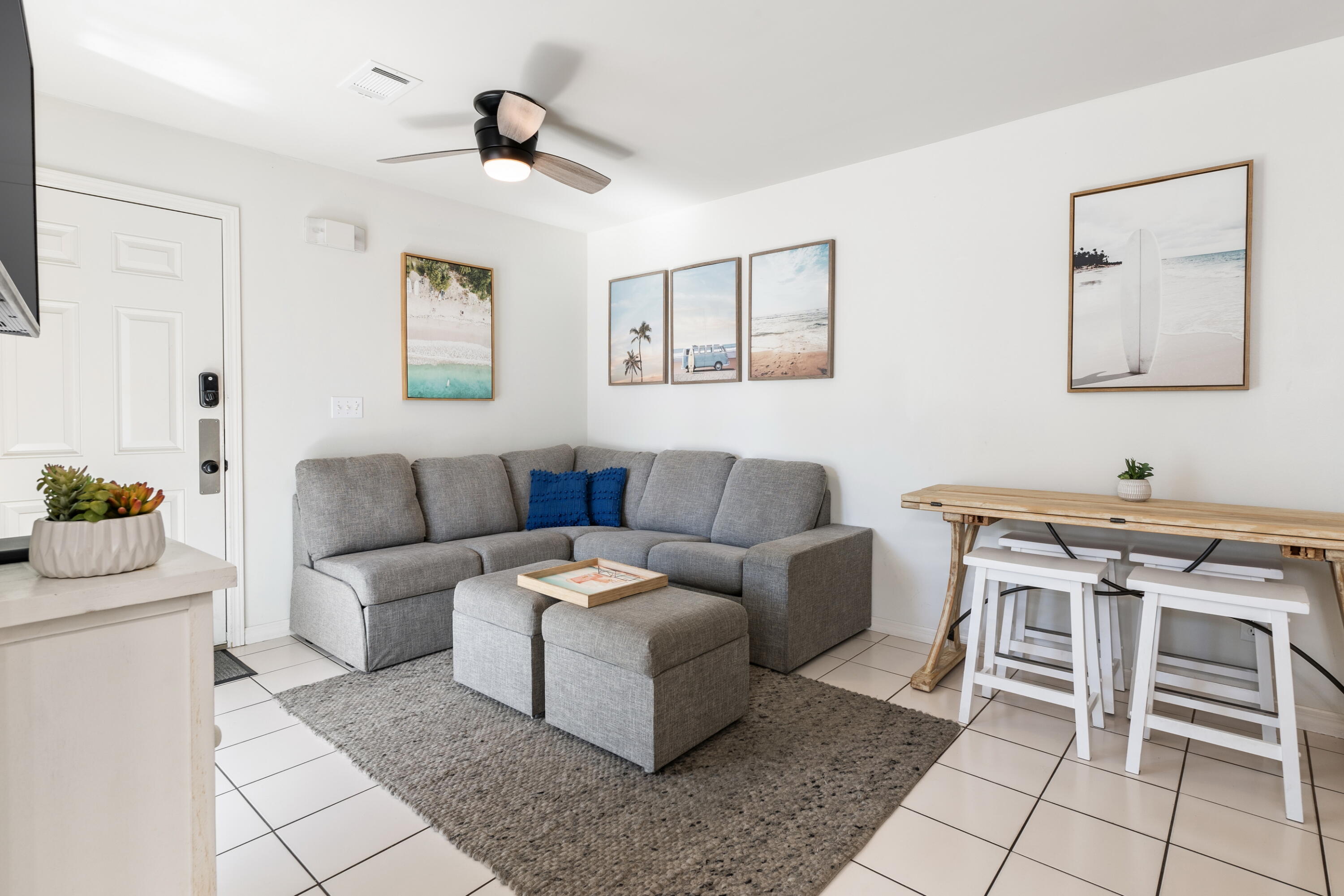 BEACHSIDE VILLAS CONDO - Residential